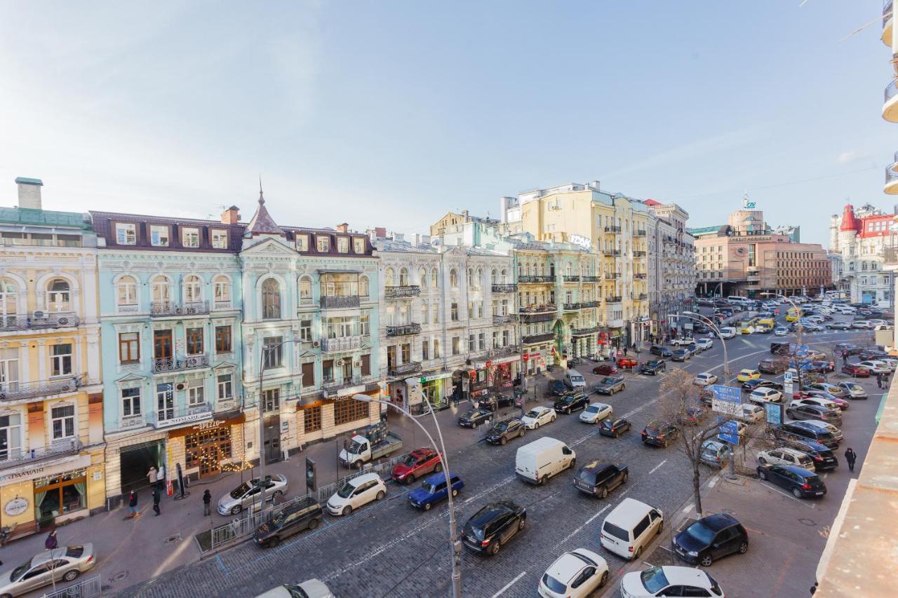 Apartment With Lovely View Kyiv Exterior photo